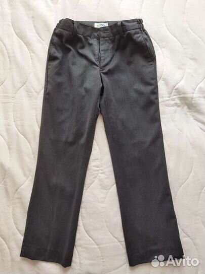 Жилет + брюки (школьные) 134 р