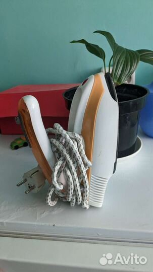 Утюг складной маленький