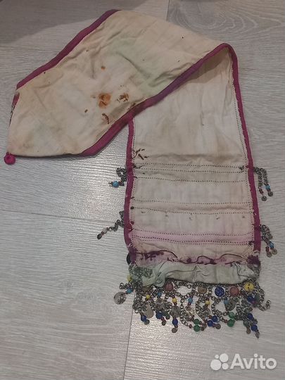 Женский национальный головной убор