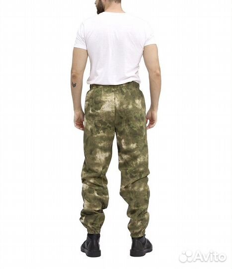 Камуфляжный костюм