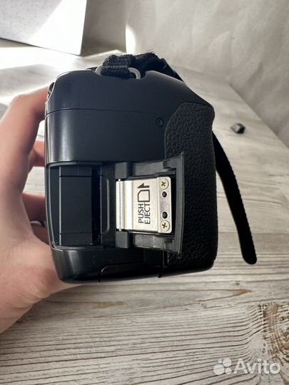 Фотоаппарат Canon 450d тушка body