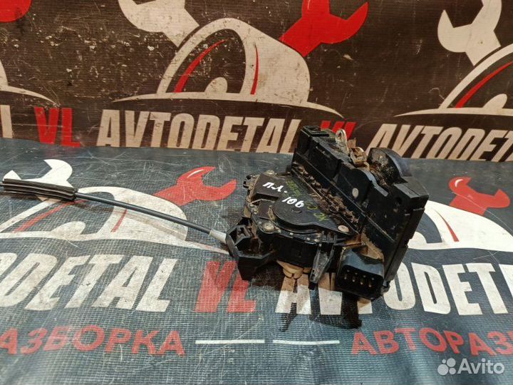 Замок двери передний левый Ford Focus 1 MK1 1.8L