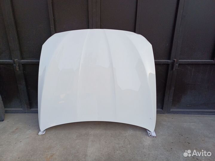 Капот BMW 5 F10