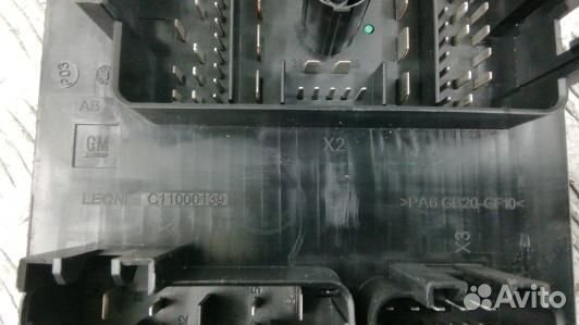 Блок предохранителей opel astra J (ODN03M101)