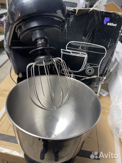Планетарный миксер Kitfort KT-3046