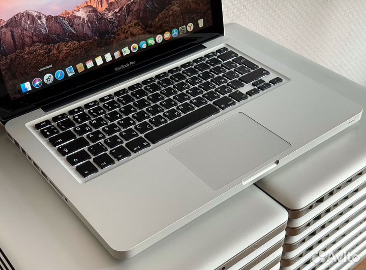 MacBook Pro 13 16gb RAM 256gb SSD