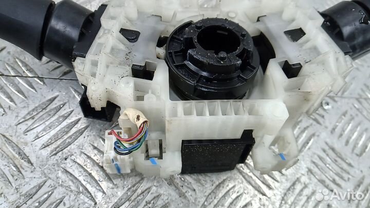 Переключатель поворотов и дворников (стрекоза) mitsubishi pajero 4 2011