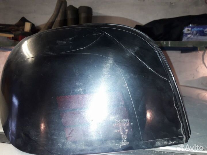 Продам задние стоп сигналы тойота витц