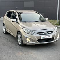 Hyundai Solaris 1.6 AT, 2012, 178 600 км, с пробегом, цена 890 000 руб.