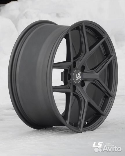 LS RC53 R18 5x112 Flow Forming