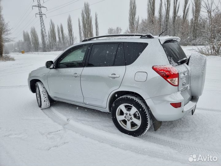 Toyota RAV4 2.0 МТ, 2009, 294 000 км