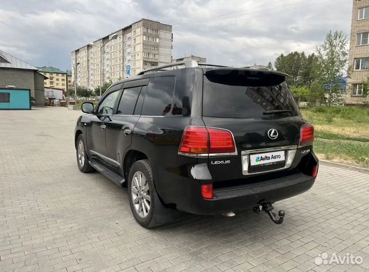 Lexus LX 5.7 AT, 2010, 328 000 км