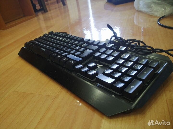 Продаю клавиатуру Zet gaming