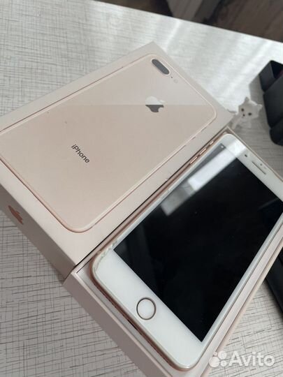 Телефон iPhone