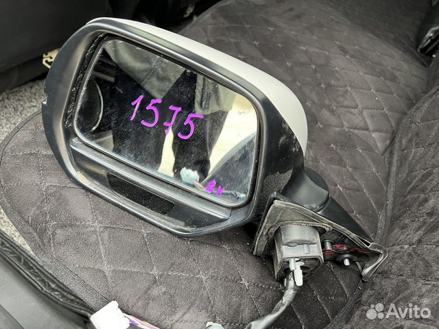 Зеркало Honda Vezel
