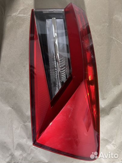 Фонарь задний правый skoda kodiaq