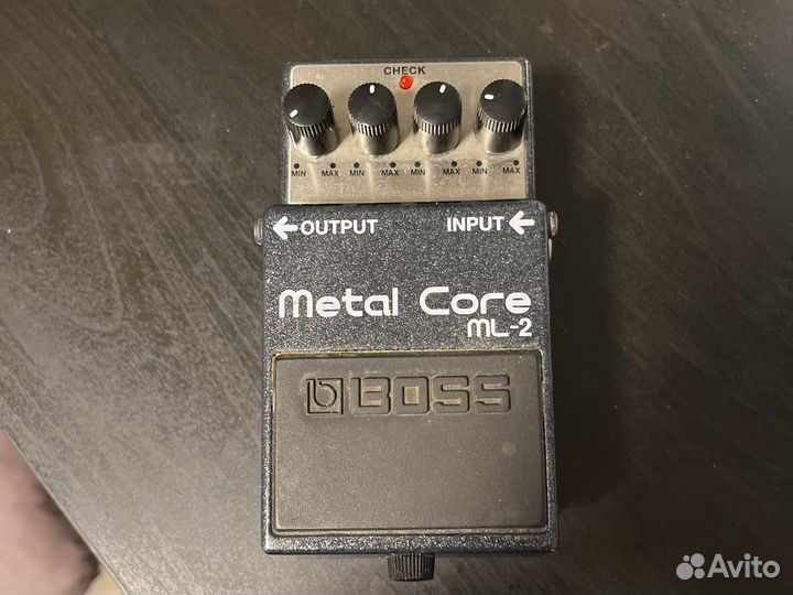Гитарная педаль Boss Metal Core