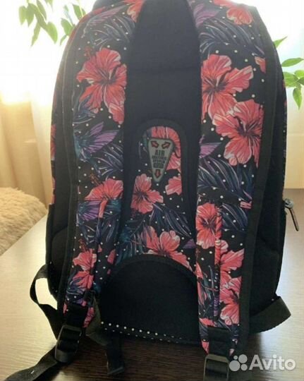 Новый школьный рюкзак