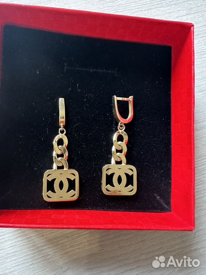 Золотые серьги Chanel