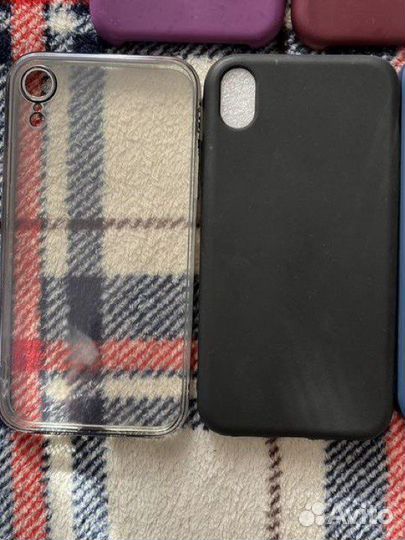 Чехлы на iPhone XR