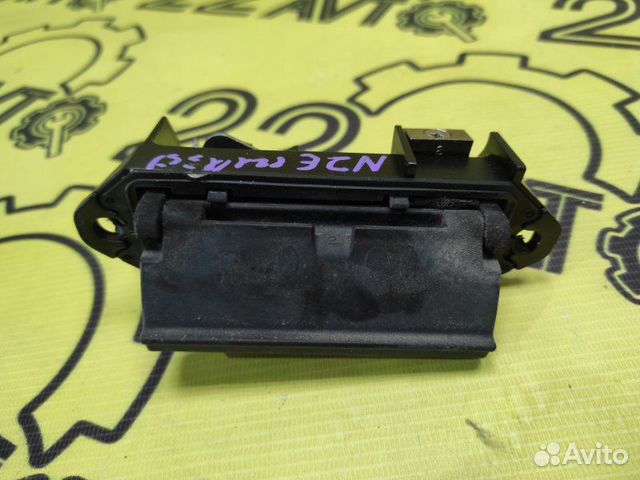 Ручка двери багажника наружняя Toyota Corolla