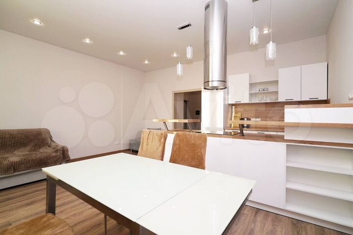 2-к. квартира, 60 м², 16/16 эт.