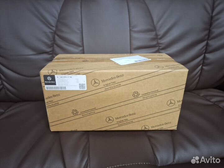 Насос топливный новый A1664701794 Мерседес бензин