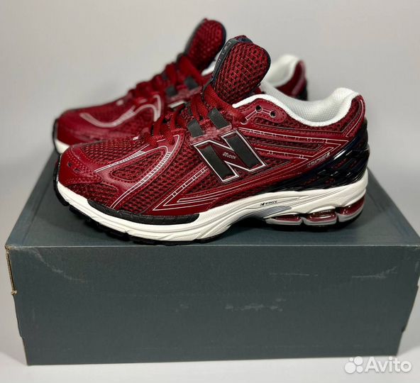 Кроссовки New Balance 1906R