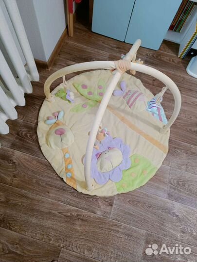 Развивающий коврик