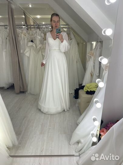 Свадебное платье