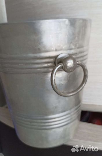 Мельхиоровое ведерко для льда