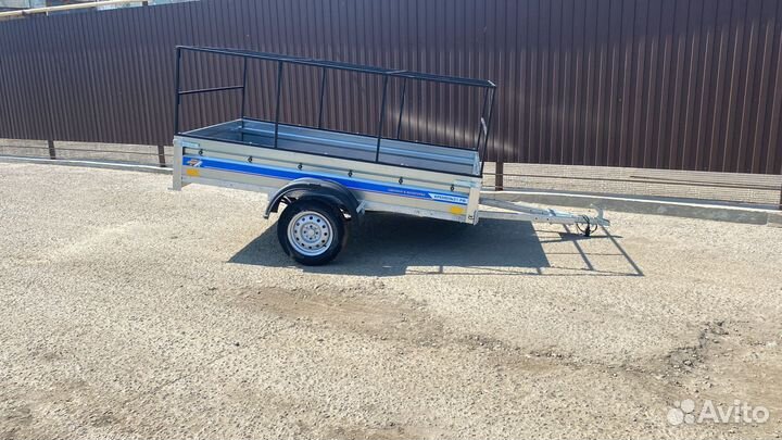 Прицеп Кремень Профи 2,5х1,5 с тентом 70 см