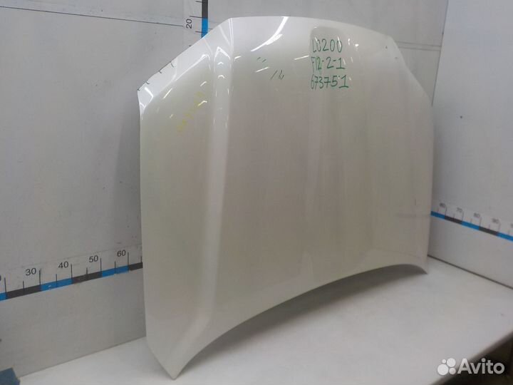 Капот Toyota Land Cruiser