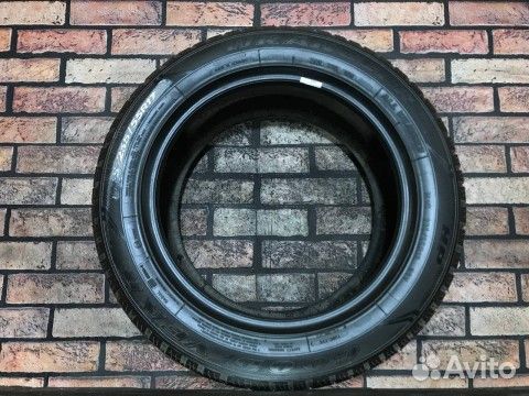 Goodyear Wrangler HP 235/55 R17 99V