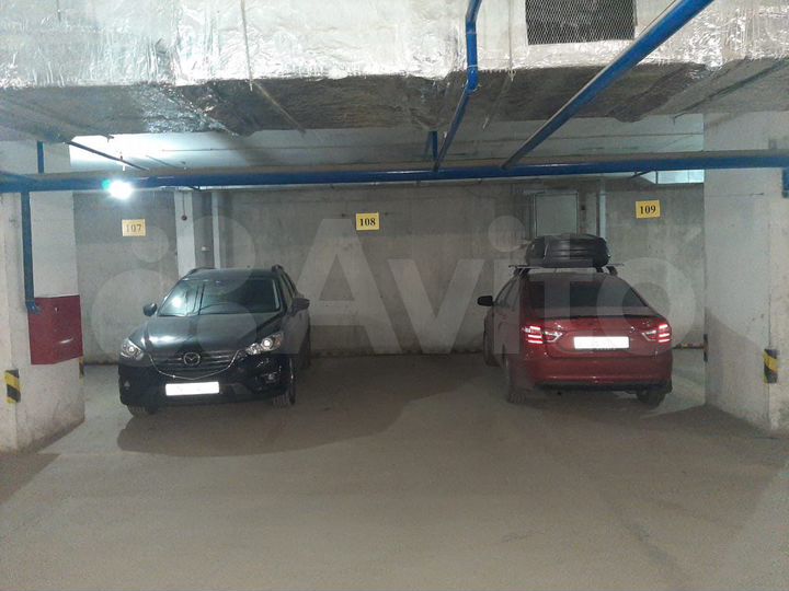 Машиноместо, 20 м²