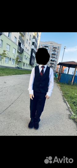 Школьная форма для первоклассника