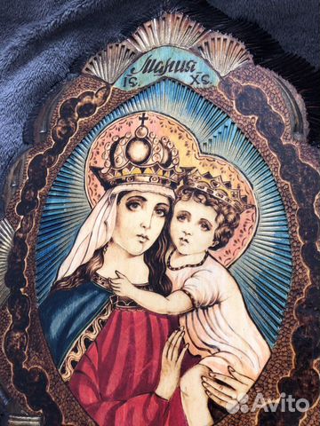 Икона Марии деревянная резная 45,5 х 32,5 см