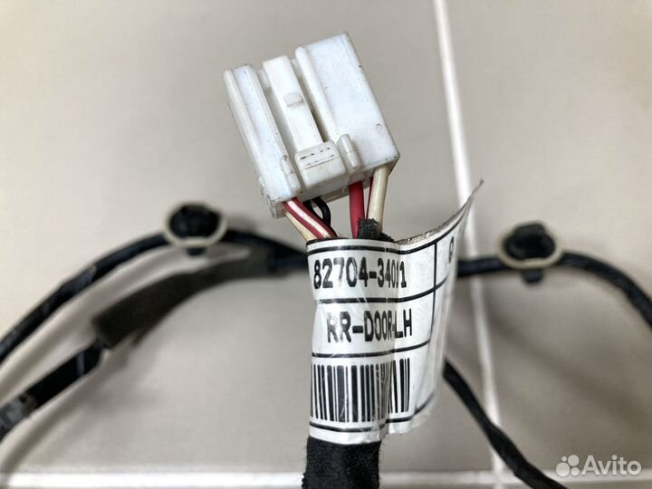 Жгут проводов зад лев двери Ssang Yong Actyon NEW