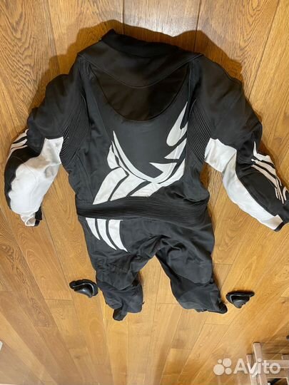 Мото комбинезон для мотоцикла