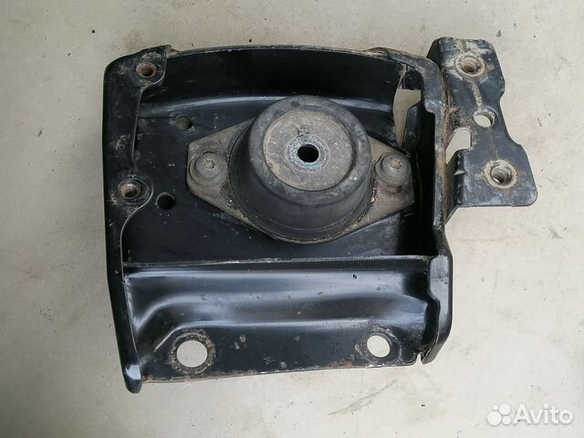Кронштейн с опорой кпп для Citroen Xsara 2000-2005