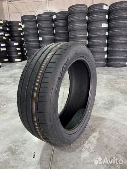 Kustone Passion P9S 275/40 R22 и 315/35 R22 107W