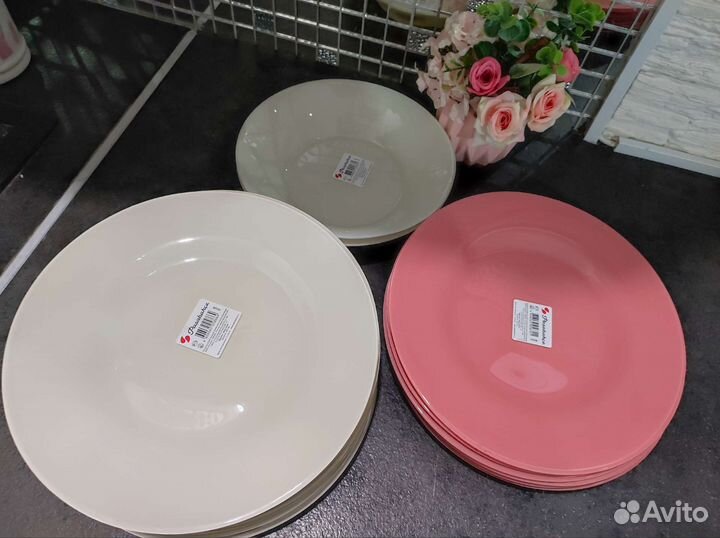 Набор столовой посуды новый