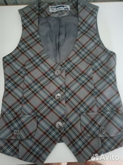 Форма для девочки 128 - 134 размер бренд