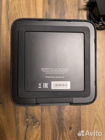 Яндекс станция 1 поколения черная