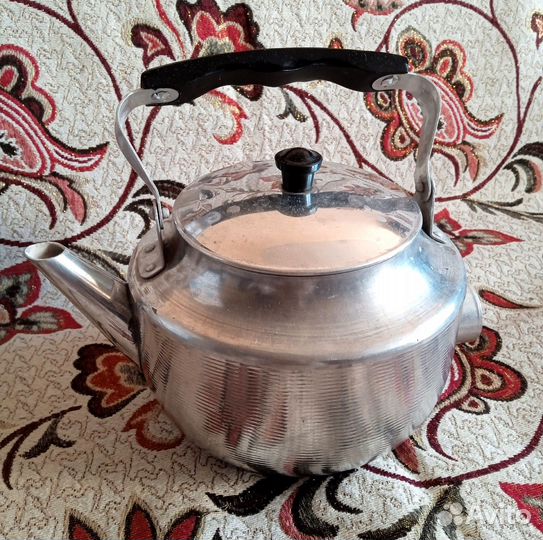 Чайник электрический 2 л 1.25 кВт