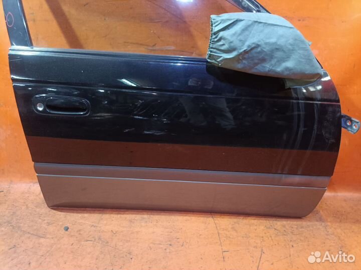 Дверь Toyota Caldina ST210G (Переднее Правое)