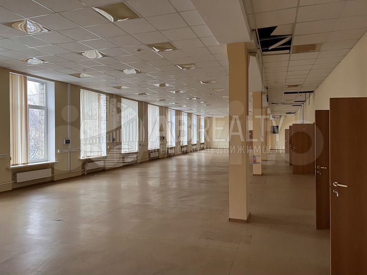 Псн,уч.центр,офис 645.3 м² у м. Ленинский проспект