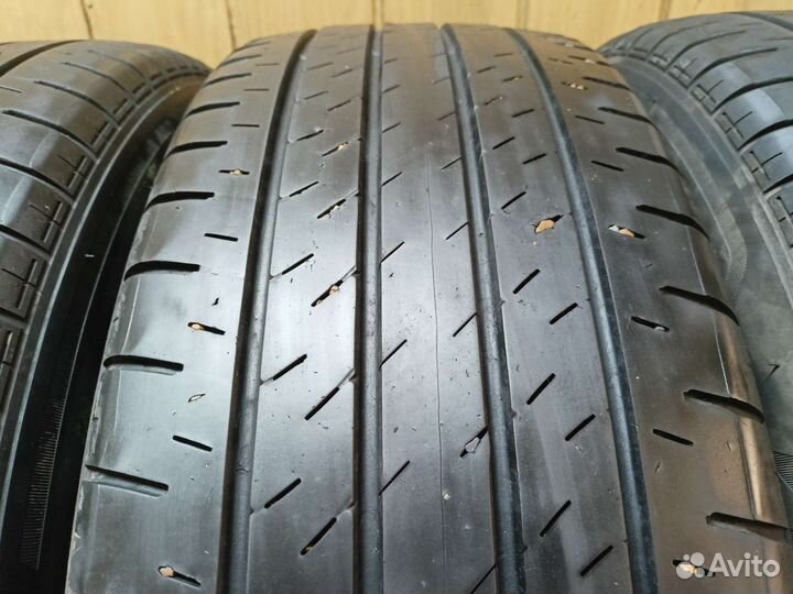 Bridgestone Alenza H/L 33 225/60 R18