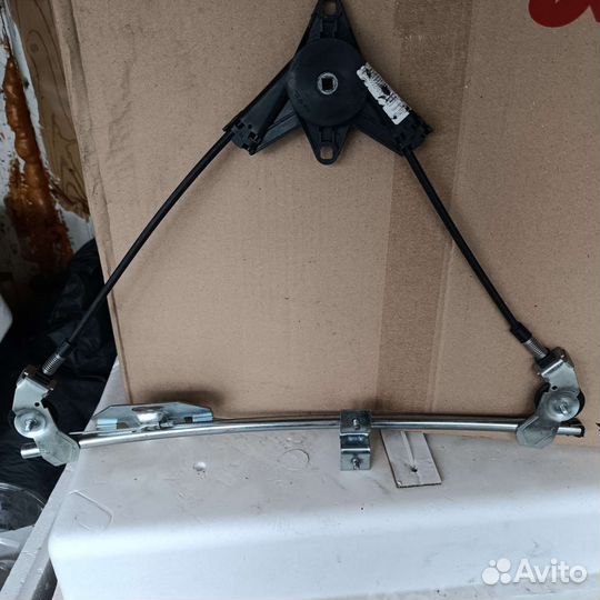 Трапеция стеклоподьемника