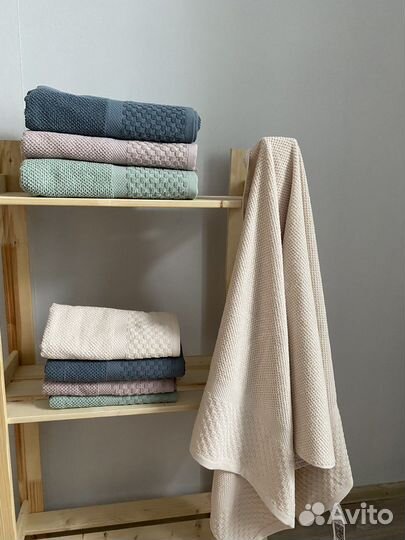 Махровые полотенца новые